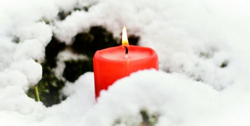 candle flame winter