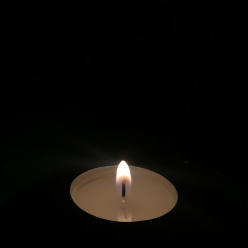 candle burnt wax