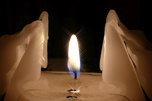 candle  light  flame