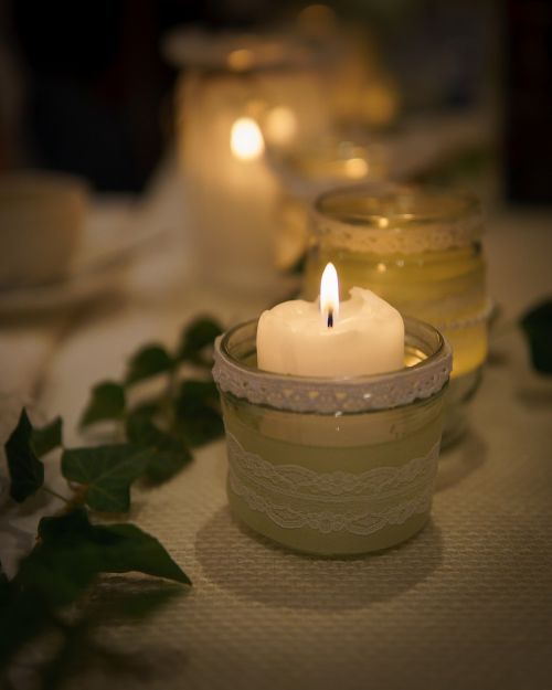 candlelight light wedding