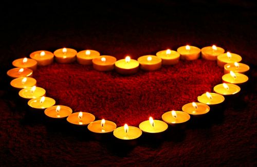 candles heart flame