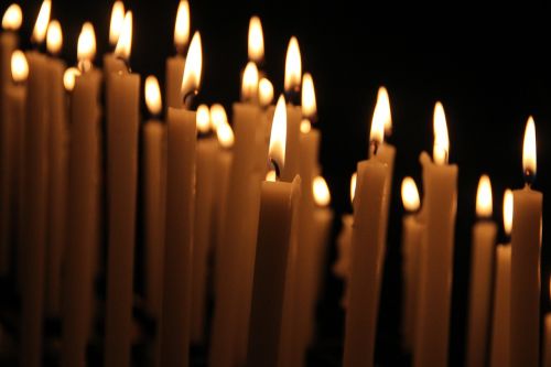 candles church lights