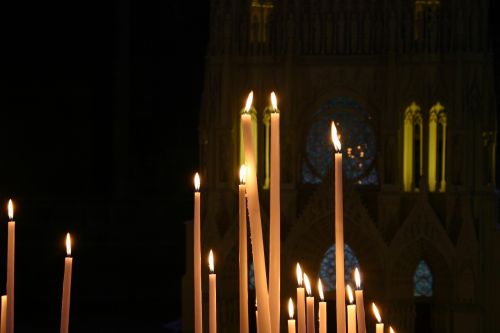 candles faith reims cathedral