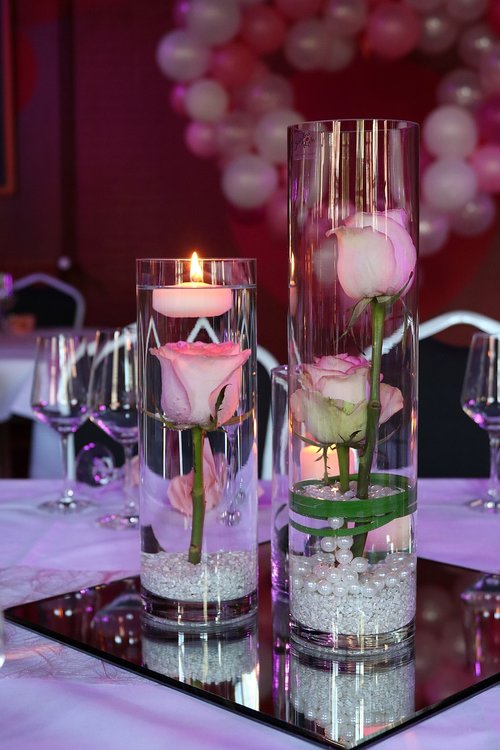 candles  flowers  table decorations