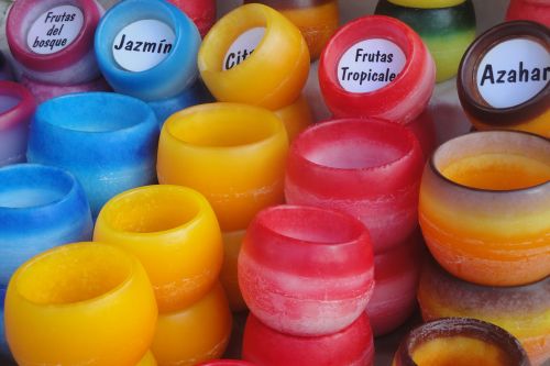 candles aromas colors