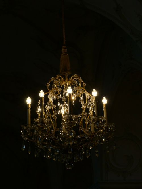 candlestick chandelier light