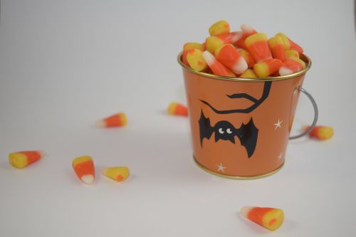 candy corn bucket candy