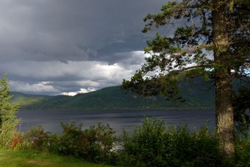 canim lake british columbia canada