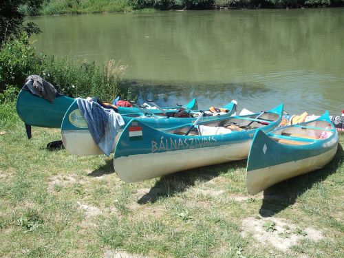 canoeing river tourism dunakiliti