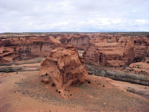 canyon de chelly rock formation national park