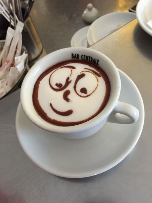 cappuccino latte art latte