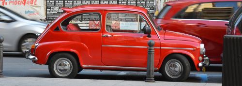 car seisciento antique car