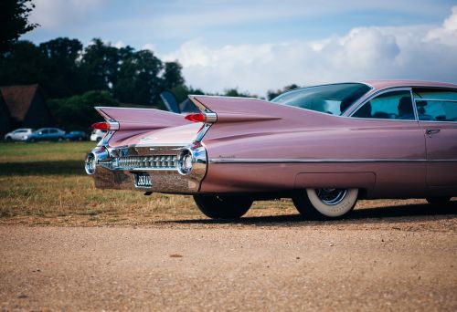 car vintage pink