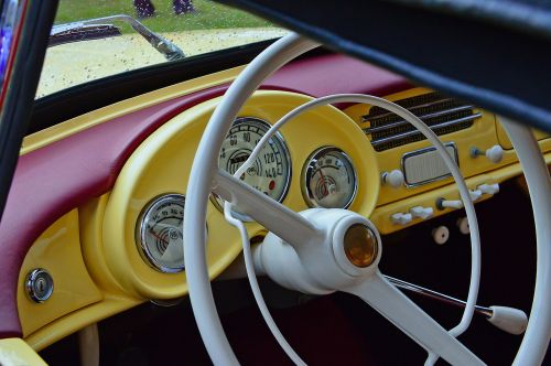 car oldtimer yellow