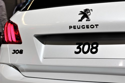 car  peugeot 308  auto show zagreb 2018
