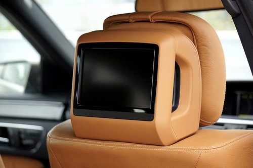 car  seat  tv