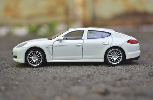 car  miniature  toy