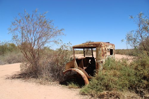 car  rusted  rust