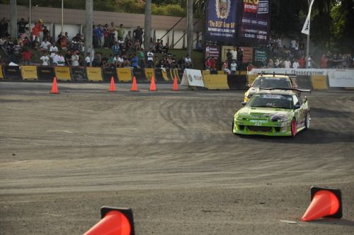 car racing drift race