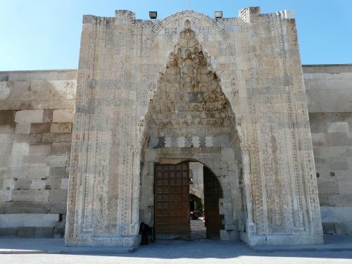 caravanserai sultanhan caravansary decorated portal
