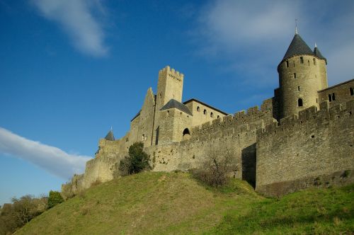 carcassonne ramparts medieval castle