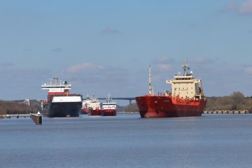 cargo ships north america nok