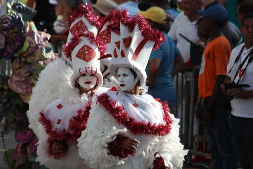 carnival clown piero