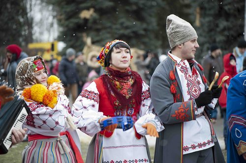 carnival  holiday  traditions