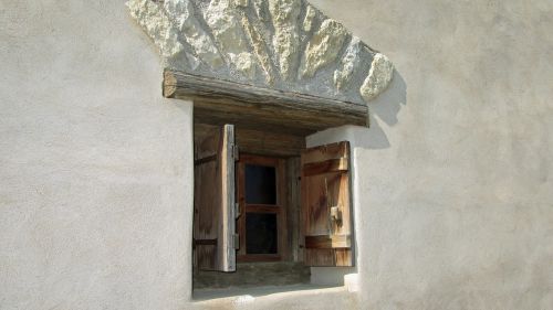 carnuntum window ancient rome