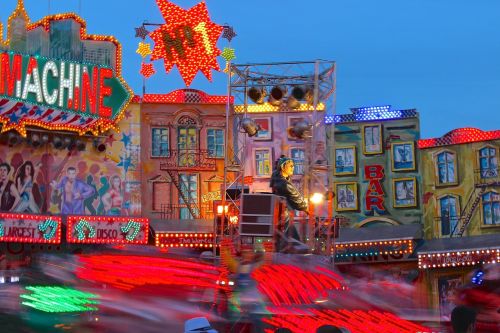 carousel lights year market