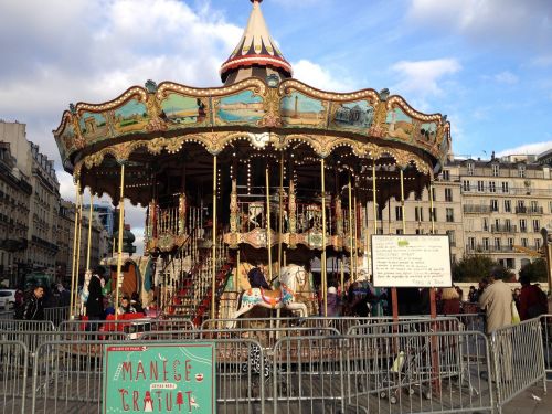 carousel old paris