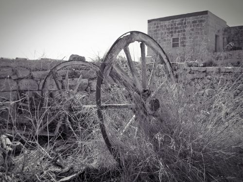 cart wheel old