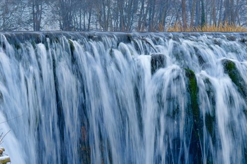 cascade ice water