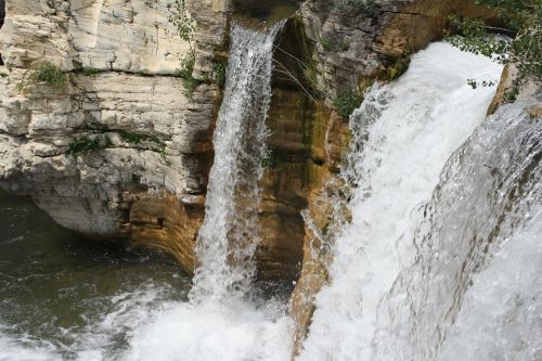 cascades the waterfalls of saudatet saudatet