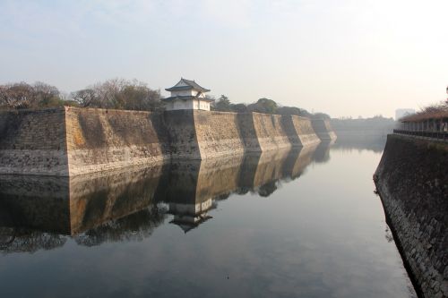 castle moat sluiceway