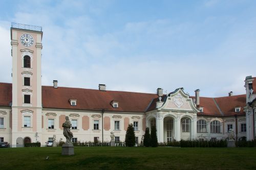 castle building lamberg