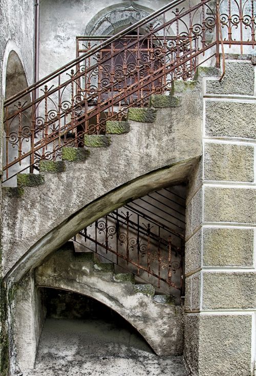castle stone stairway historically