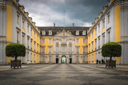 castle brühl historically