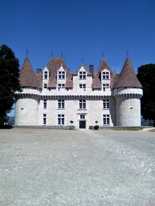 castle wine monbazillac