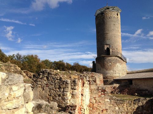 castle iłża the ruins of the