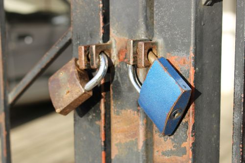 castle padlock locks