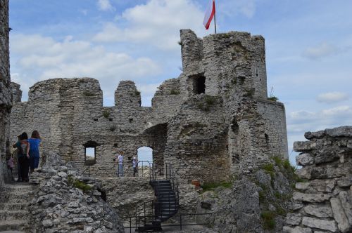 castle poland ogrodzieniec