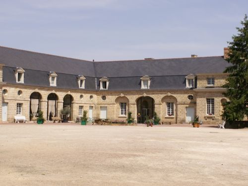 castle stables pépifolies