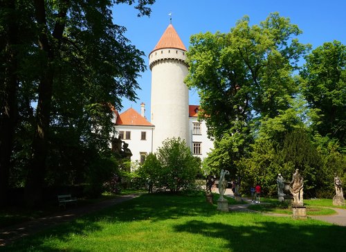 castle  chateau  czechia