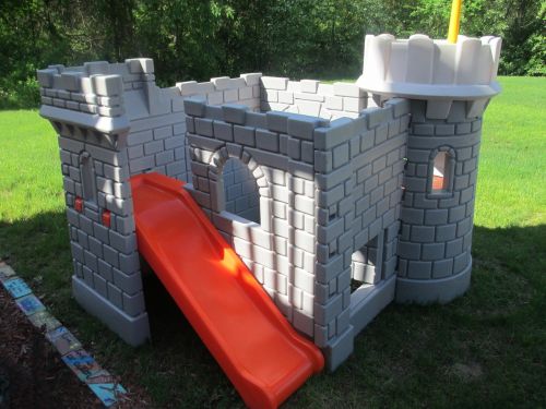 castle toy play