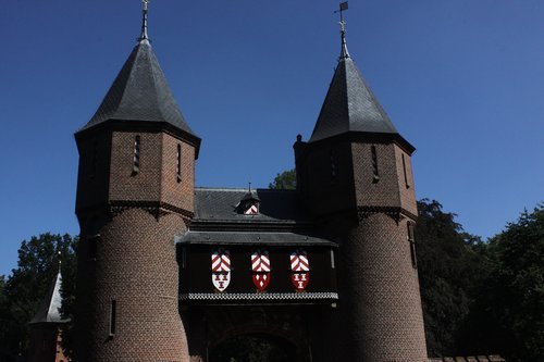 castle  utrecht  holland