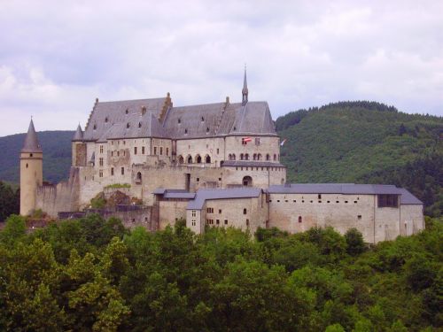 castle vianden luxembourg