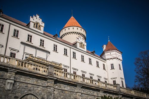 castle  history  architecture