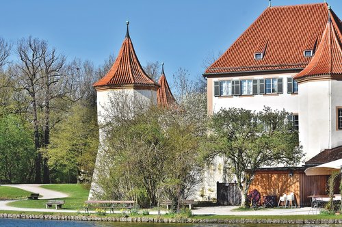 castle  park  towers