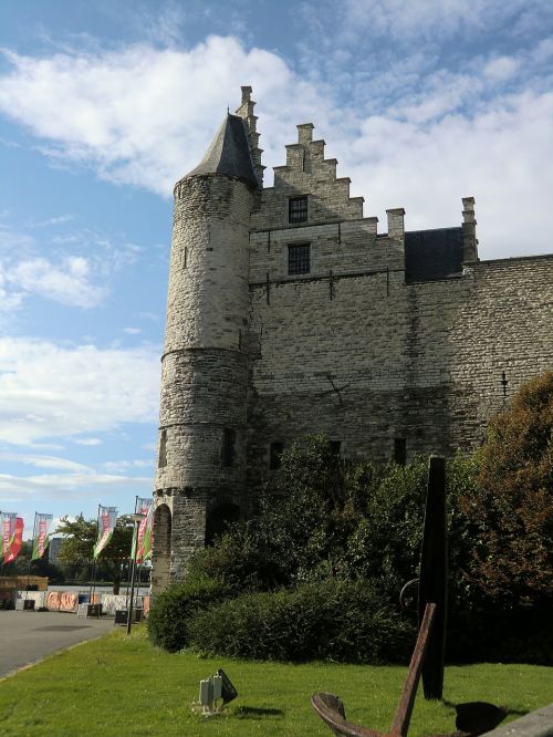 castle architecture antwerp